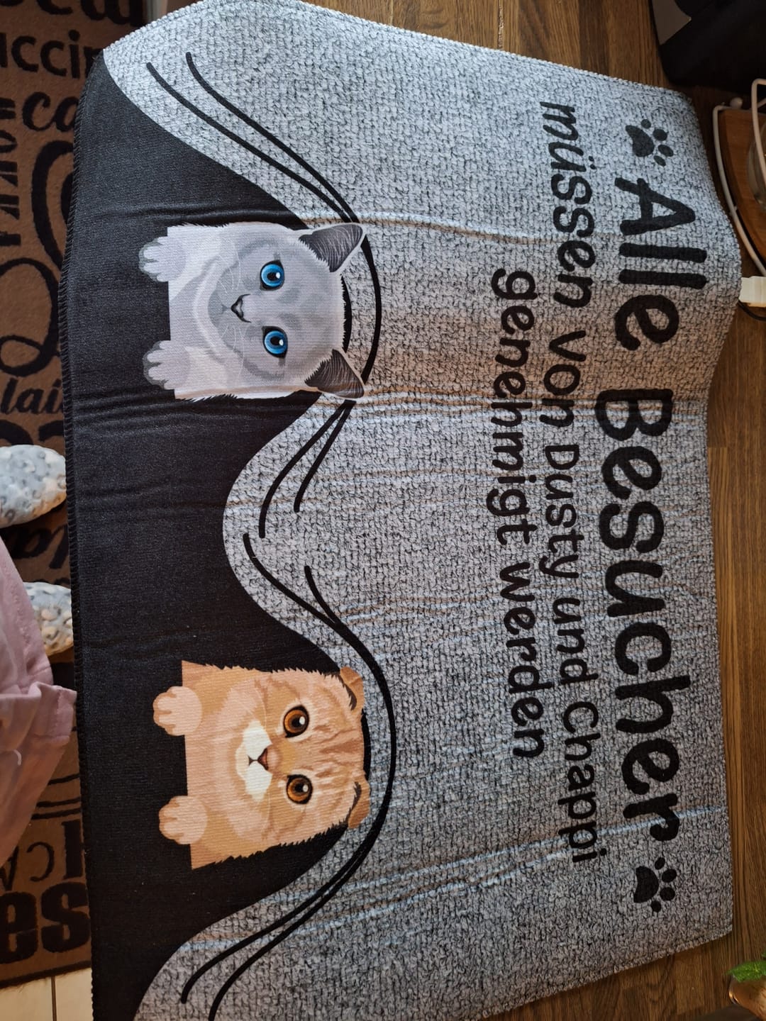 Customer photo review of Besuch genehmigt - Individuelle Fußmatte