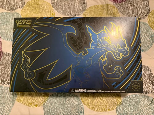 Customer photo review of Pokemon Mega Charizard X ex Ultra Premium Collection (Preorder 17th) LIMIT 1