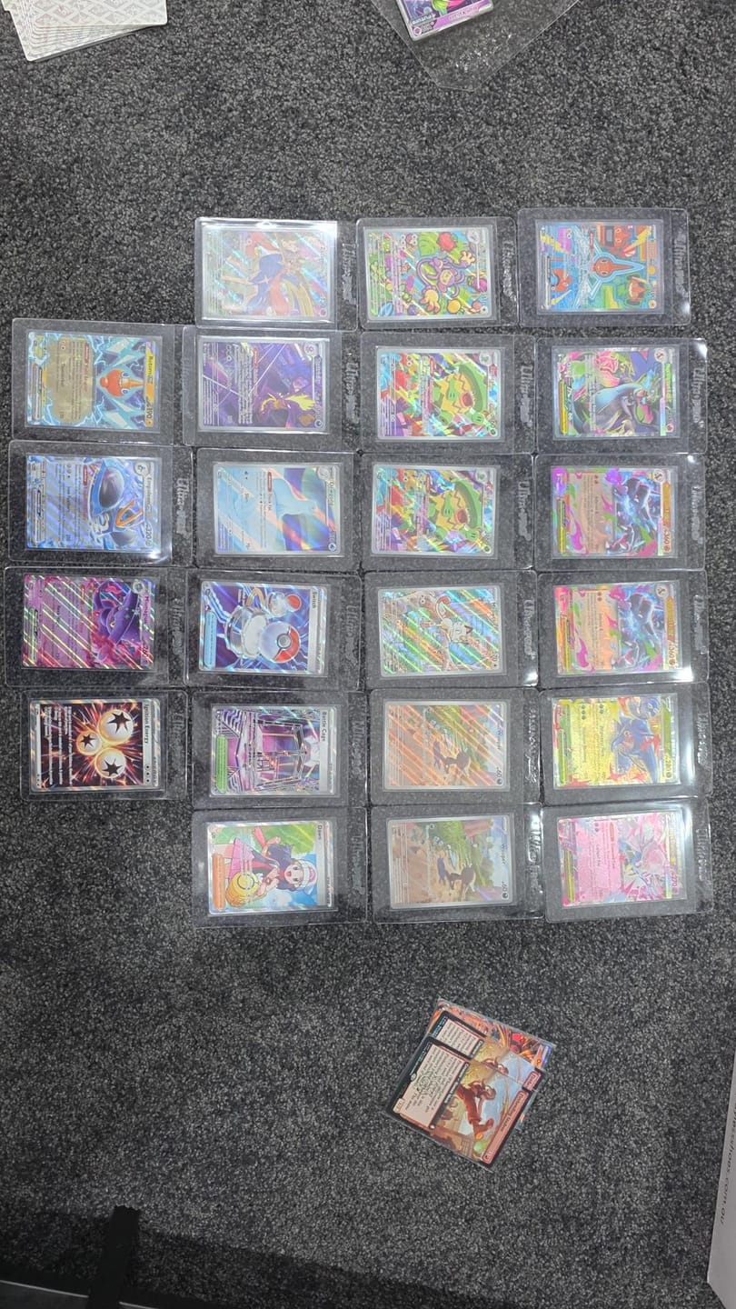 Customer photo review of EOI Pokemon TCG - Phantasmal Flames Booster Box - RELEASE 14/11/25