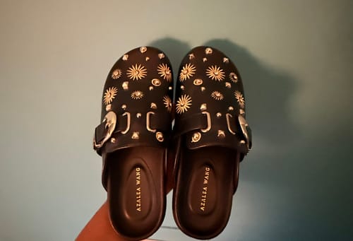 Customer photo review of TROUVER-BLACK FLAT MULE