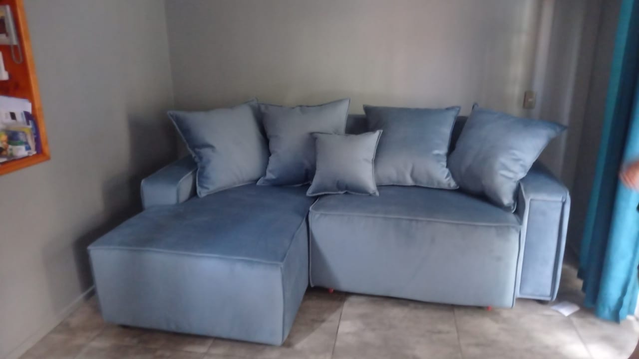 Customer photo review of Sofá cama Roma