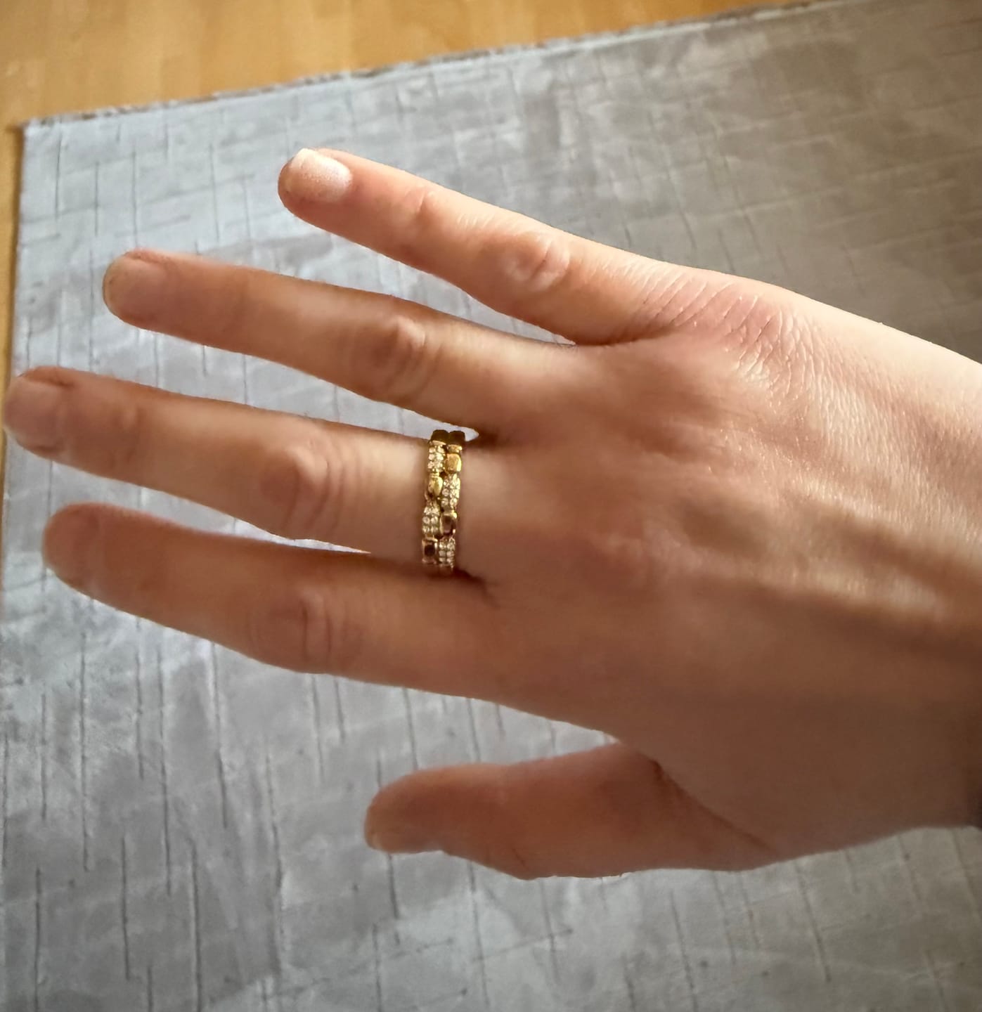 Customer photo review of Ring Elara Diamond