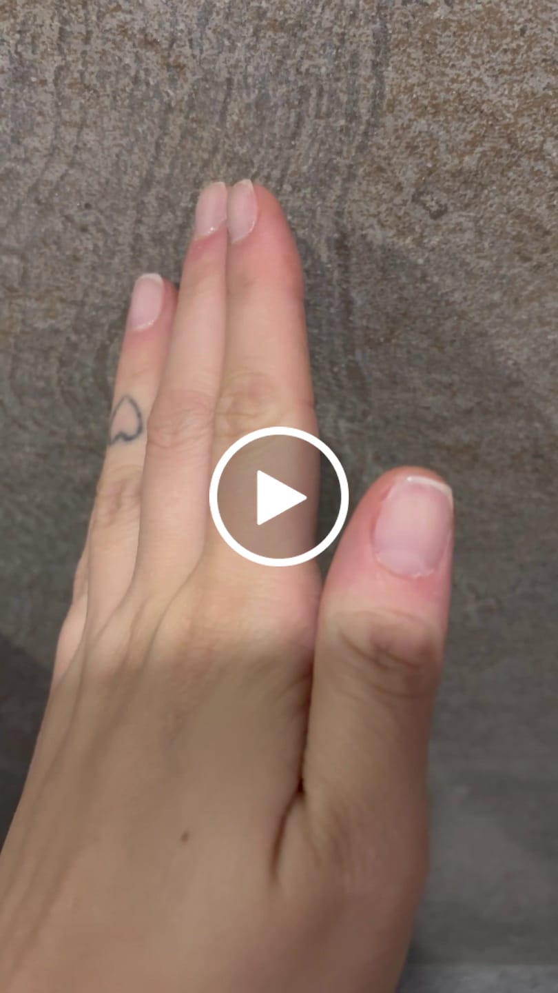 Customer video review of Crystal Clear Dipping Powder