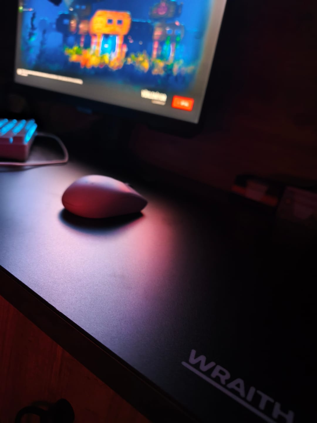 Customer photo review of Wraith Blade Y Hard Mousepad