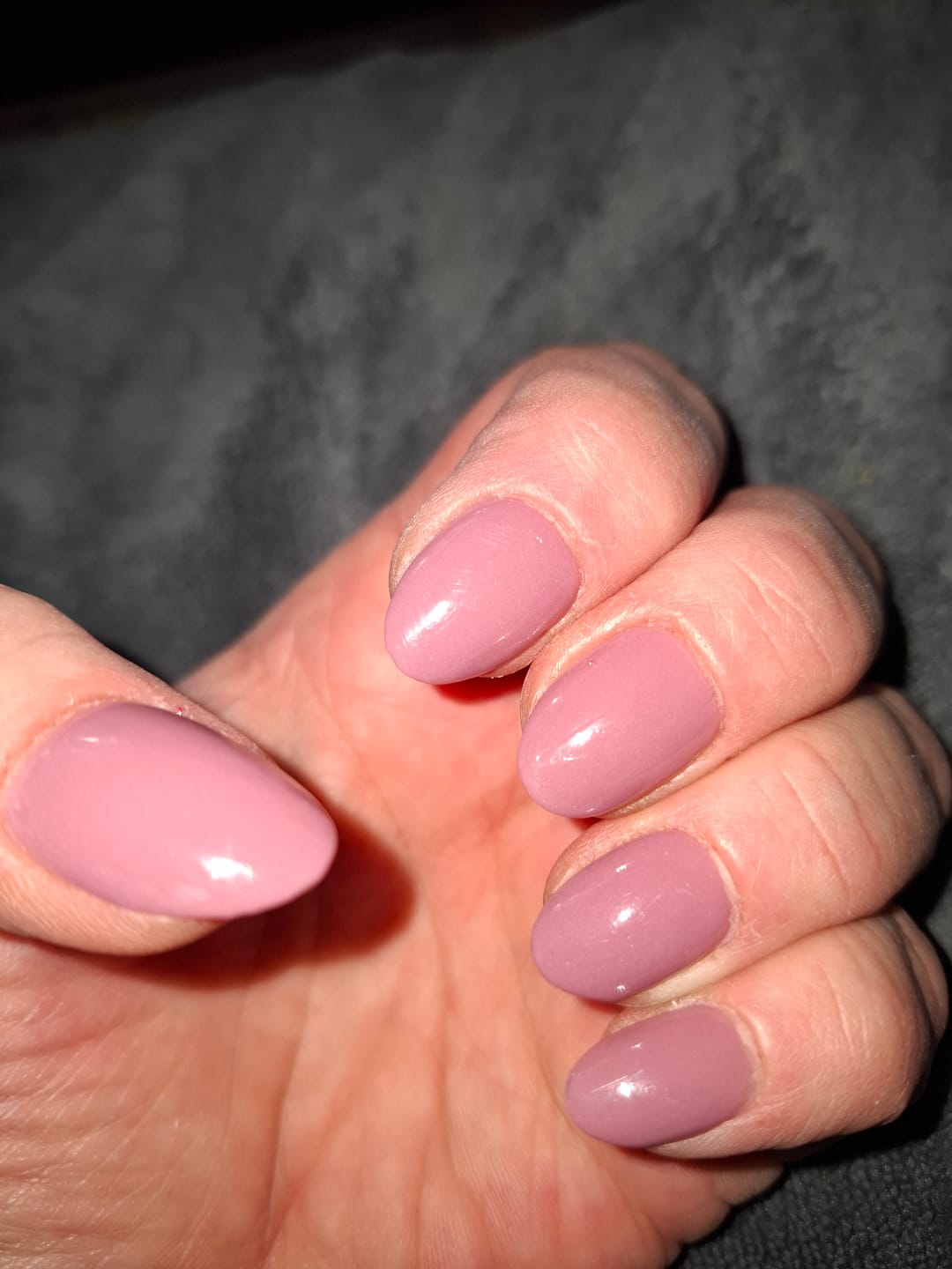 Customer photo review of Auburn Umber Dipping Powder