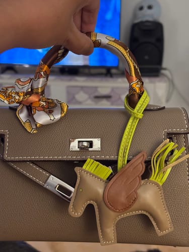 Customer photo review of Charms