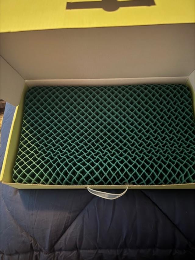 Customer photo review of Onyx AeroMatrix Pillow