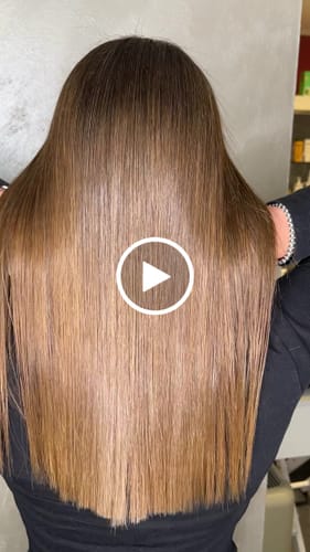 Customer video review of Máscara STEP 2 Gold Treatment Brush - Alisamento Orgânico Brasileiro