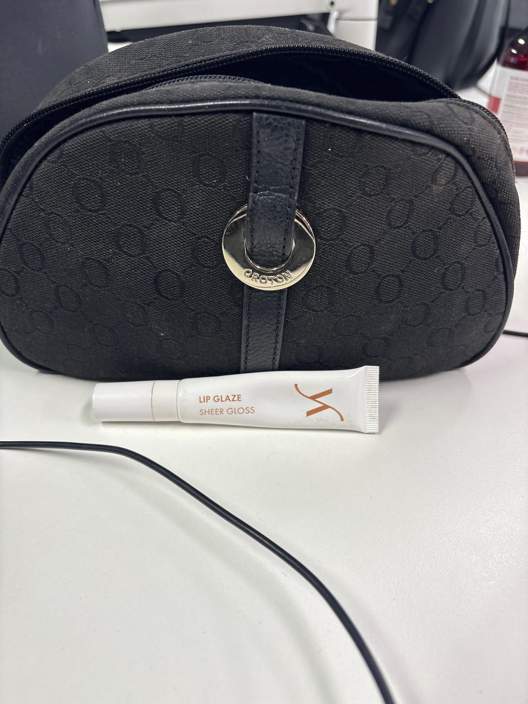 Customer photo review of Lip Glaze Sheer Gloss