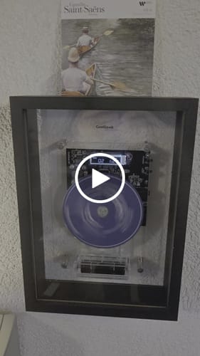 Customer video review of M1 Music Frame CD Player