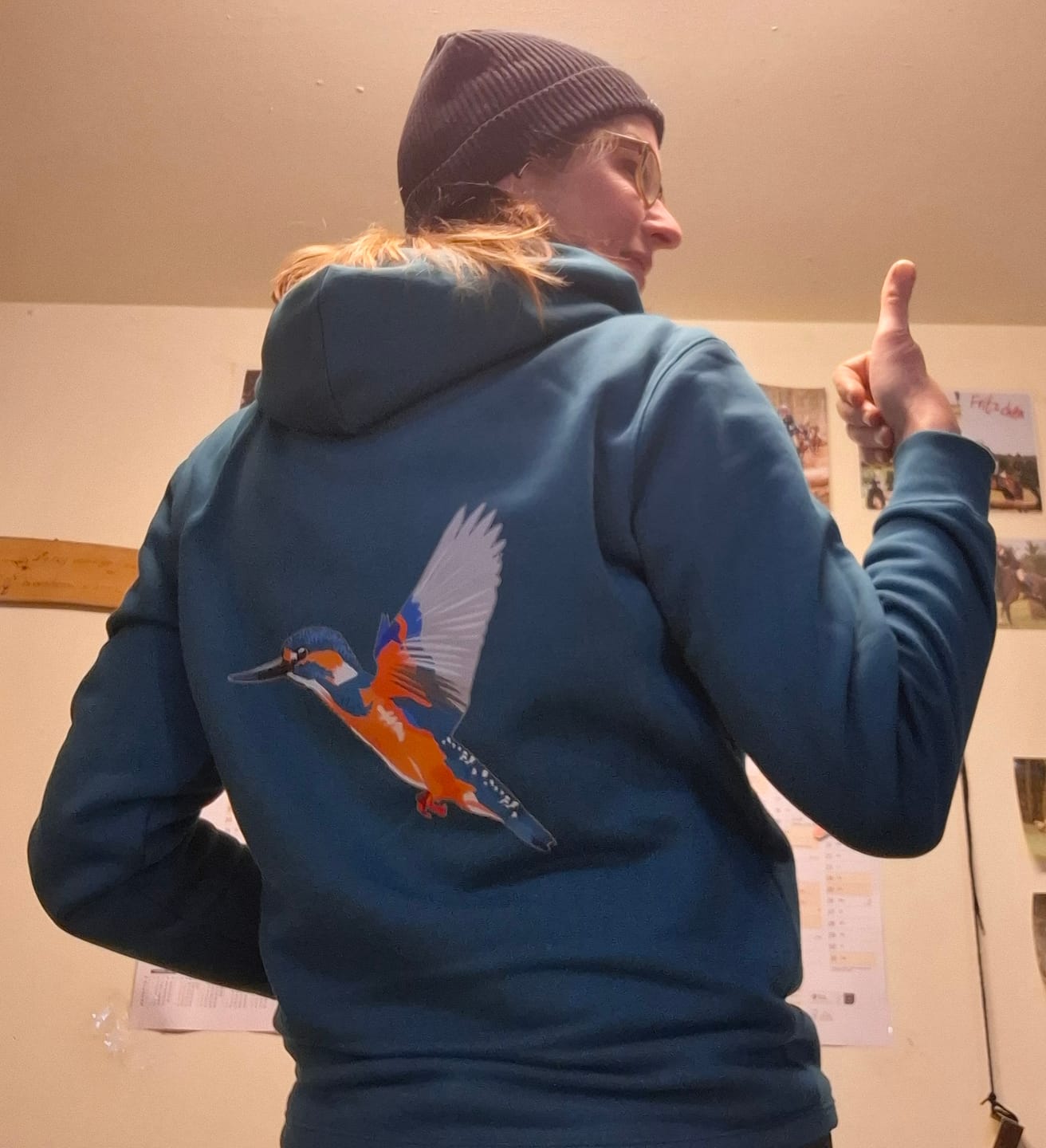 Customer photo review of Eisvogel Bio Männer Hoodie Backprint