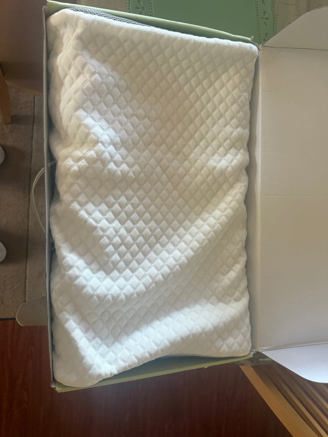 Customer photo review of Onyx AeroMatrix Pillow