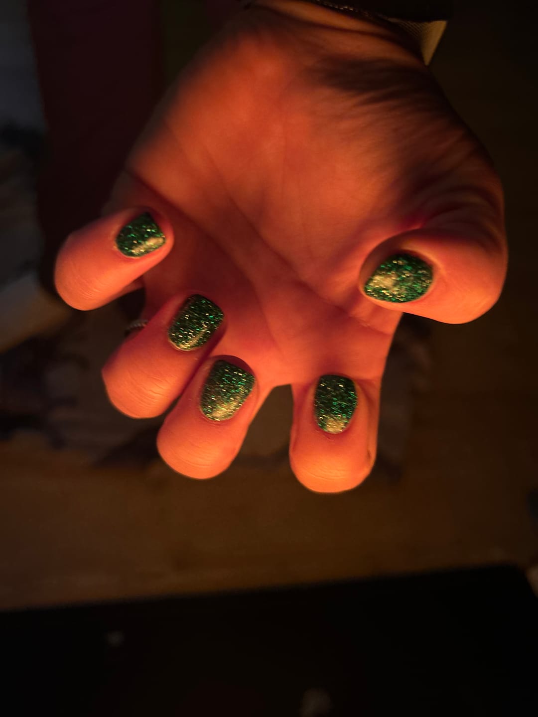 Customer photo review of Deep Forest Glamour Dipping Powder