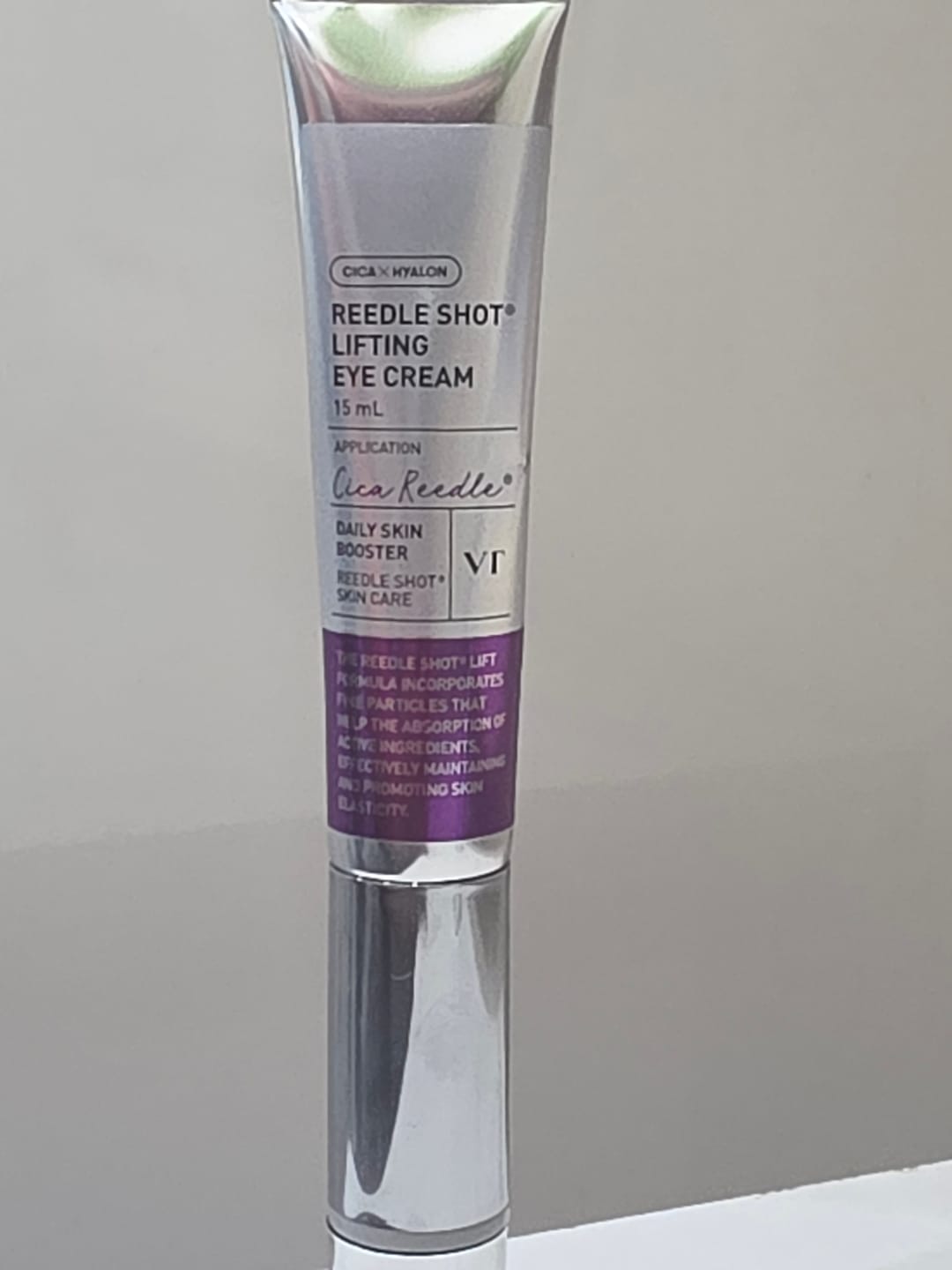 Customer photo review of Masāžas liftinga krēms ādai ap acīm ar mikroadatām VT Cosmetics Reedle Shot Lifting Eye Cream