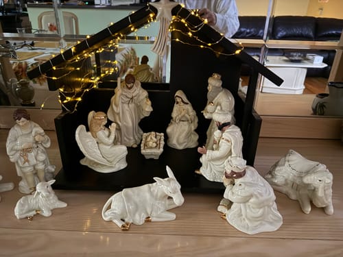 Customer photo review of Belleek Living Manger Set - Ox and Camel