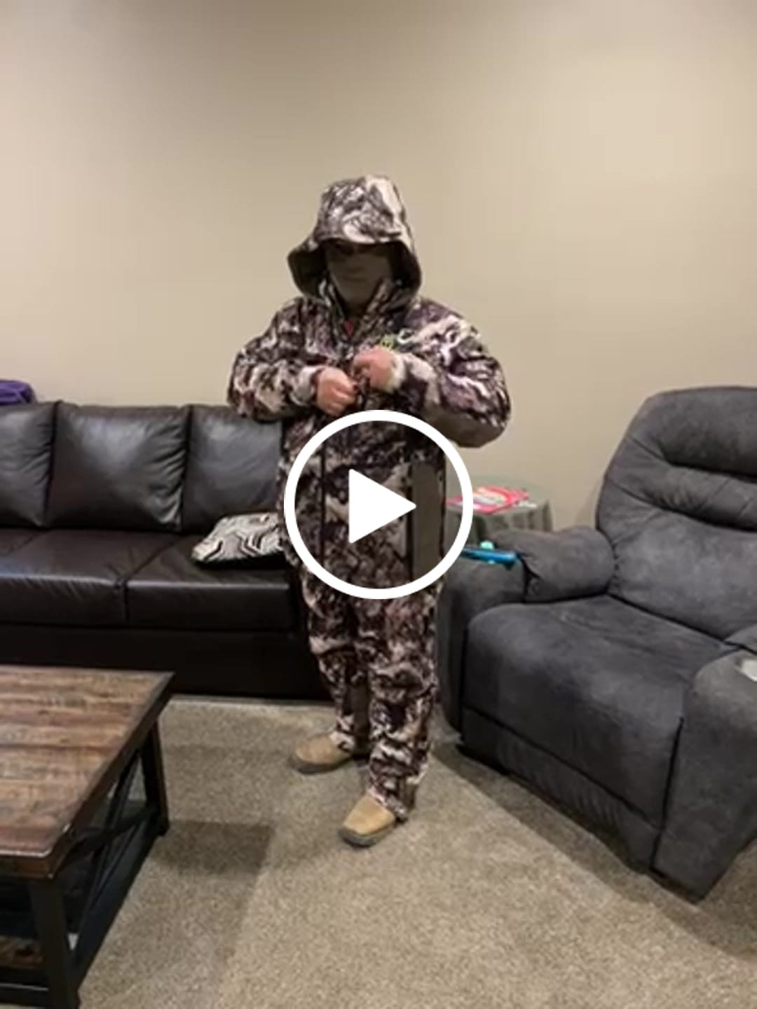 Customer video review of Altus Whitetail Ultra Silent Hunting Suit Men's Water Resistant Hunting Clothes