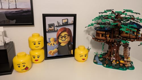 Nathalie S. review of Personalisierte Leinwand - Lego-Stil Portrait image 1 out of 1