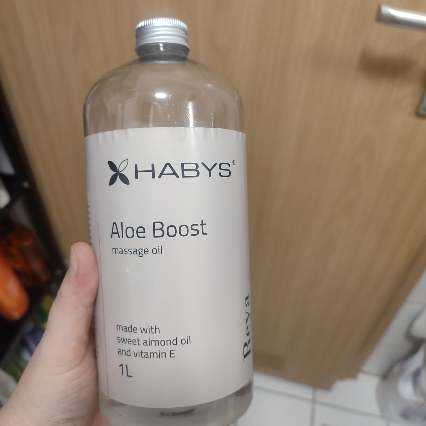 Customer photo review of Massageöl Reya Aloe Boost Habys