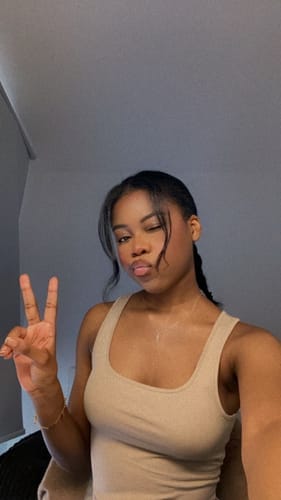 Customer photo review of Brassière Massante Curvélla™