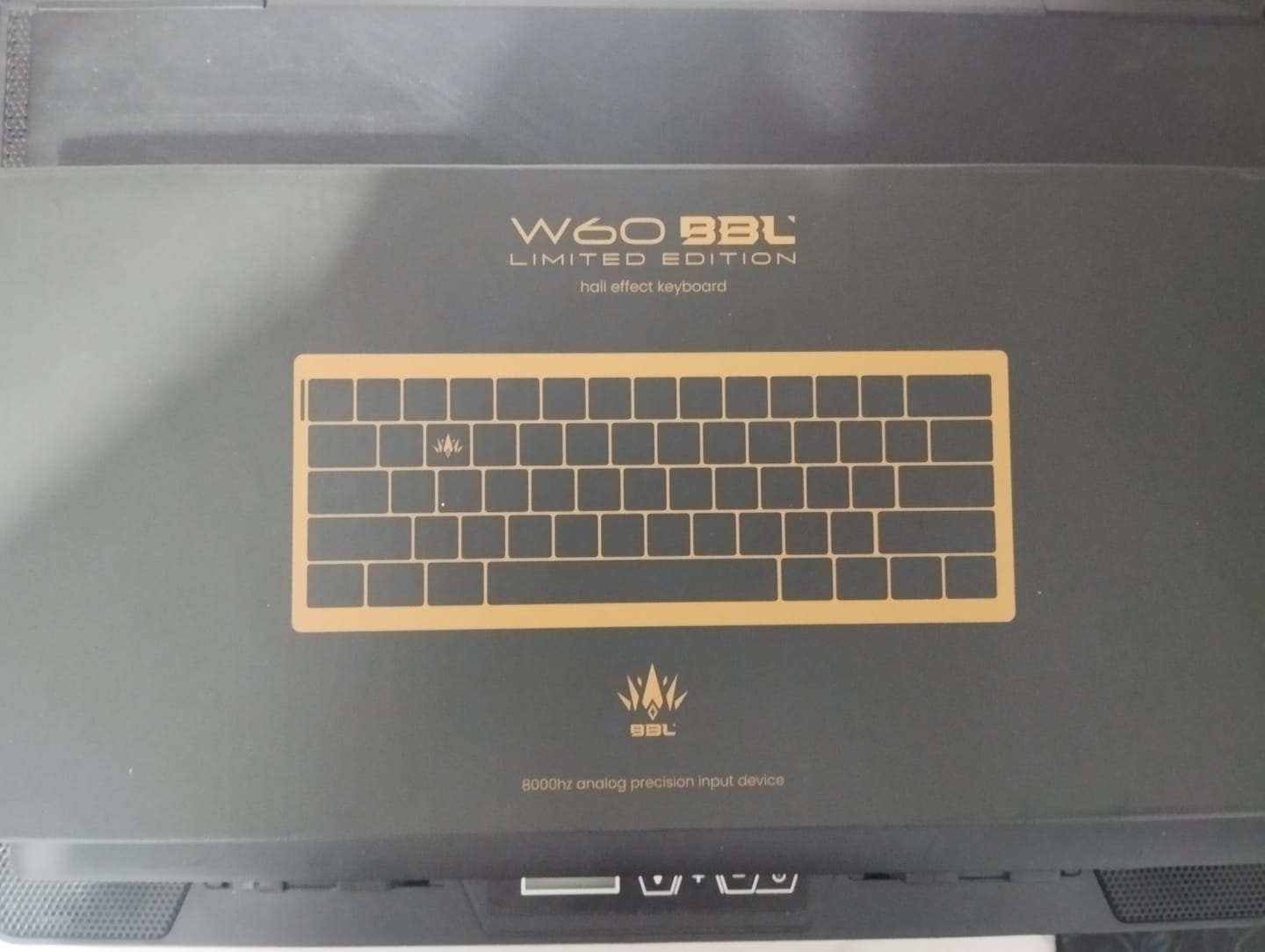 Customer photo review of Wraith W60 [BBL Edition] Klavye (Manyetik Switch / HE)