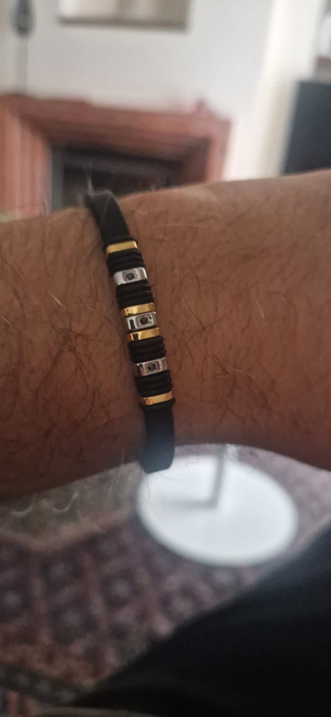 Customer photo review of Bracciale 4US  Cesare Paciotti