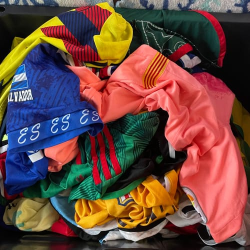 Customer photo review of Wholesale Soccer Jerseys by LB