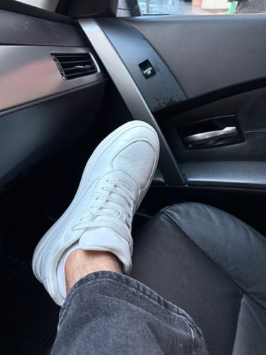 Customer photo review of ELEVATESHOES WHITE CASUAL