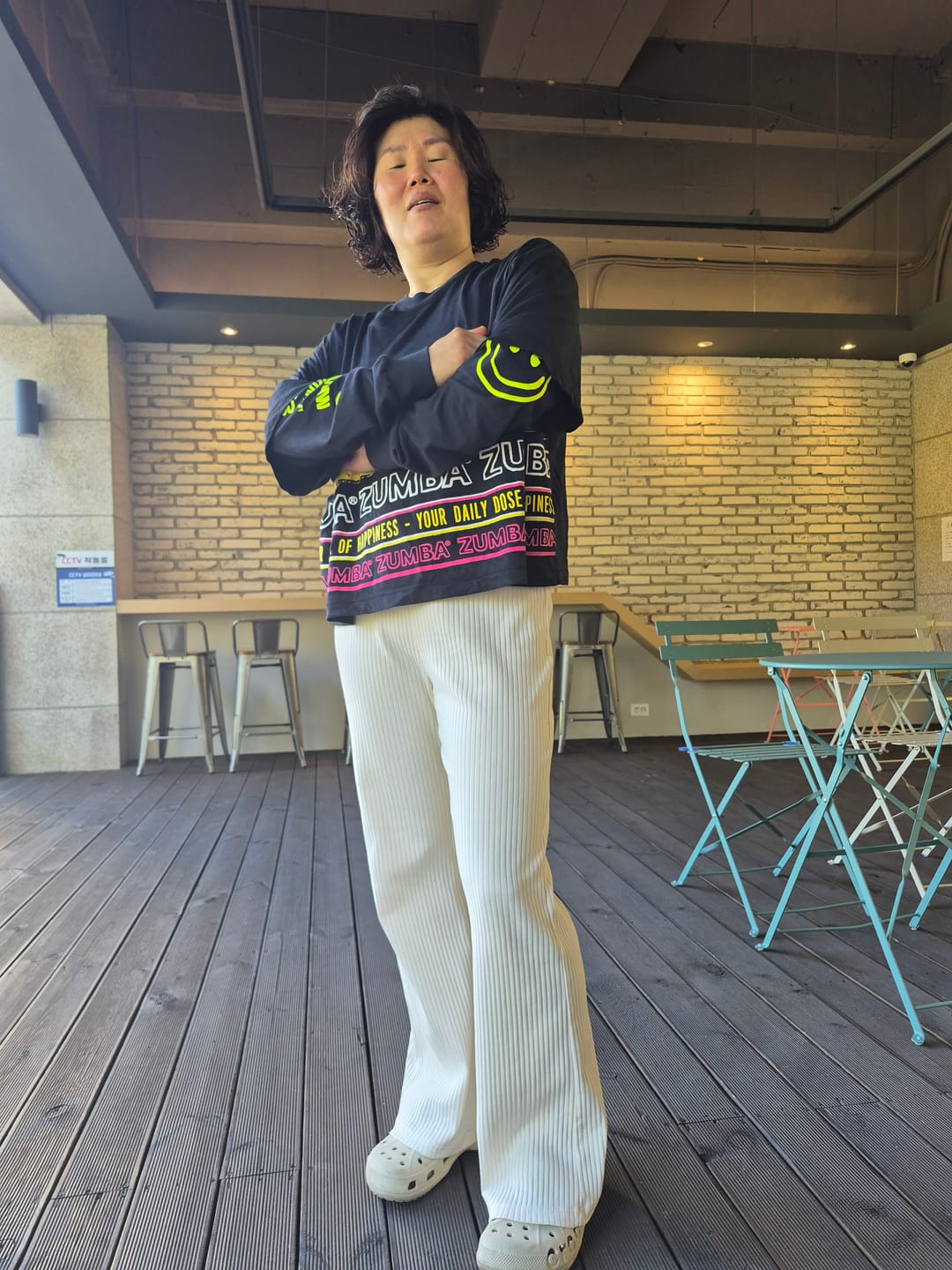 Customer photo review of Sizzlin' Oversized Boxy Crop Top
