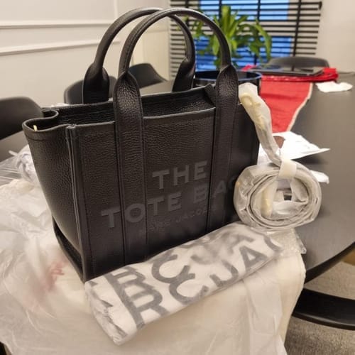 Customer photo review of Marc Jacobs Women's The Leather Small Tote Bag Black