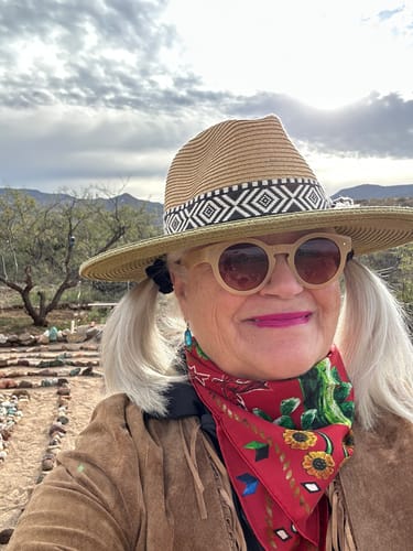 Customer photo review of Dovely Too - Bandana