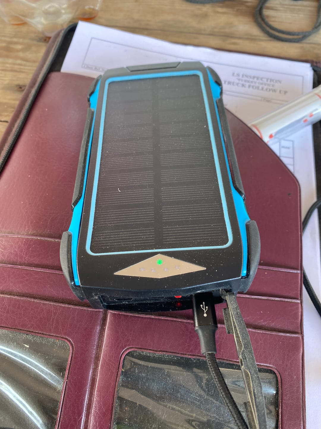 Customer photo review of Wochee XCore Ultimate 6+1 Solar Powerbank