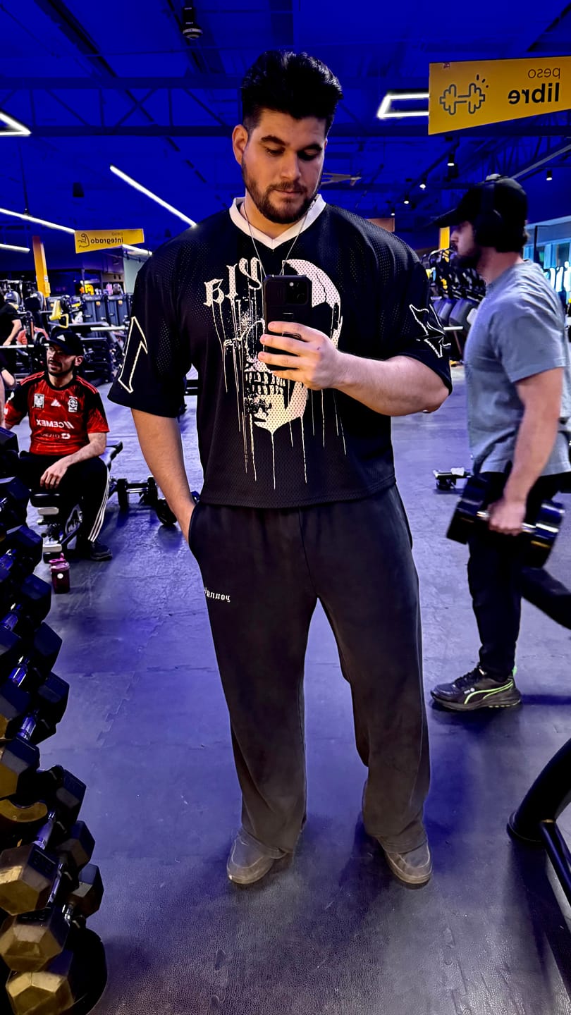 Customer photo review of 4015 - Drippy Skull Jersey