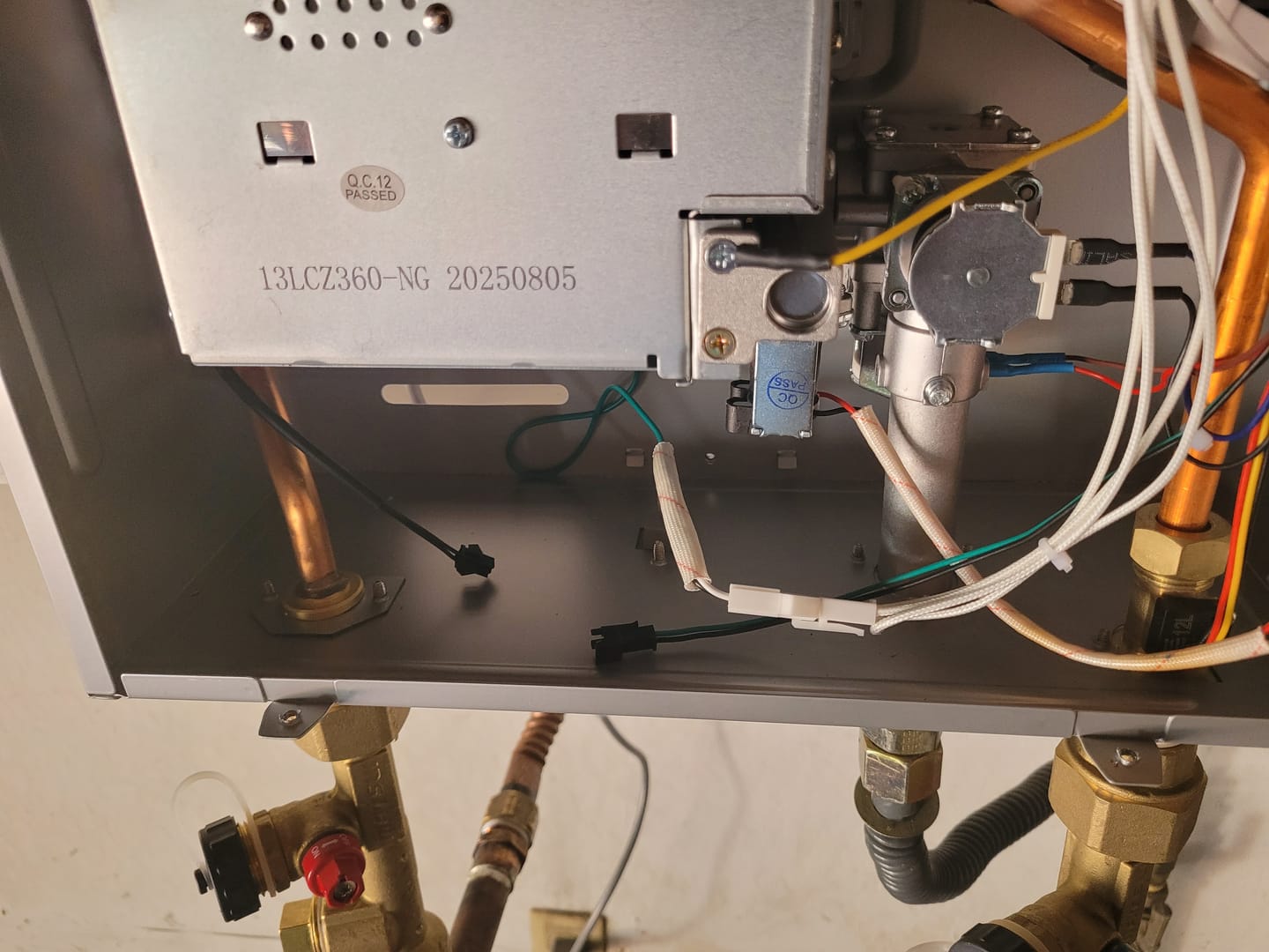 Customer photo review of 4.05 GPM Residential Natural Gas Tankless Water Heater