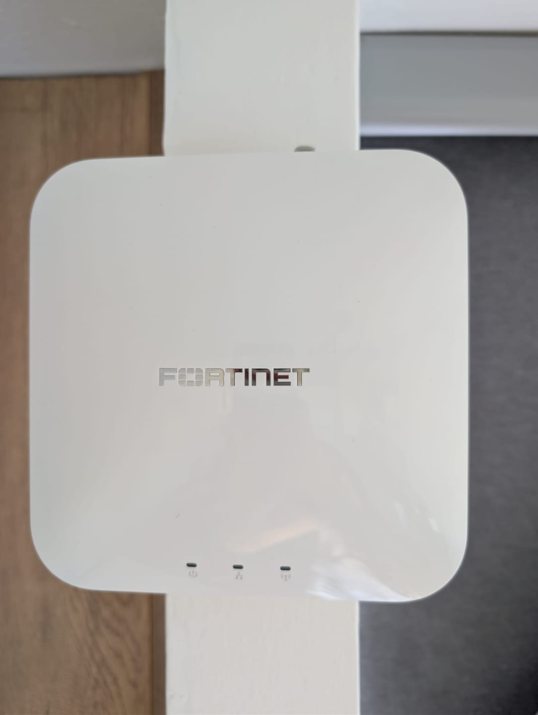 Customer photo review of Fortinet FortiAP 231K Wi-Fi-7 נקודת גישה אלחוטית פורטינט