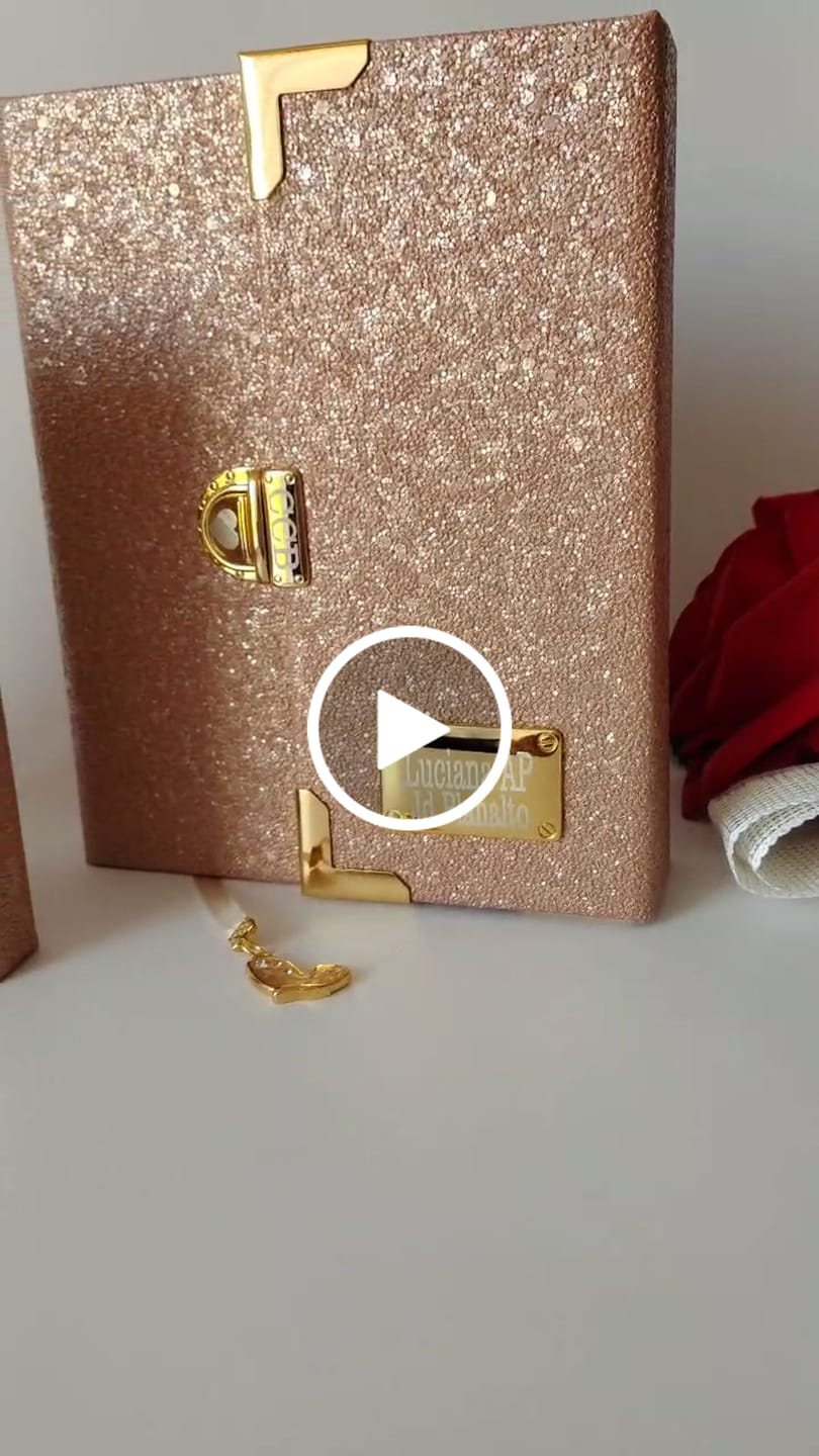 Customer video review of SHINE GLITTER 0,8MM COM FUNDO SPUN COR PEROLA