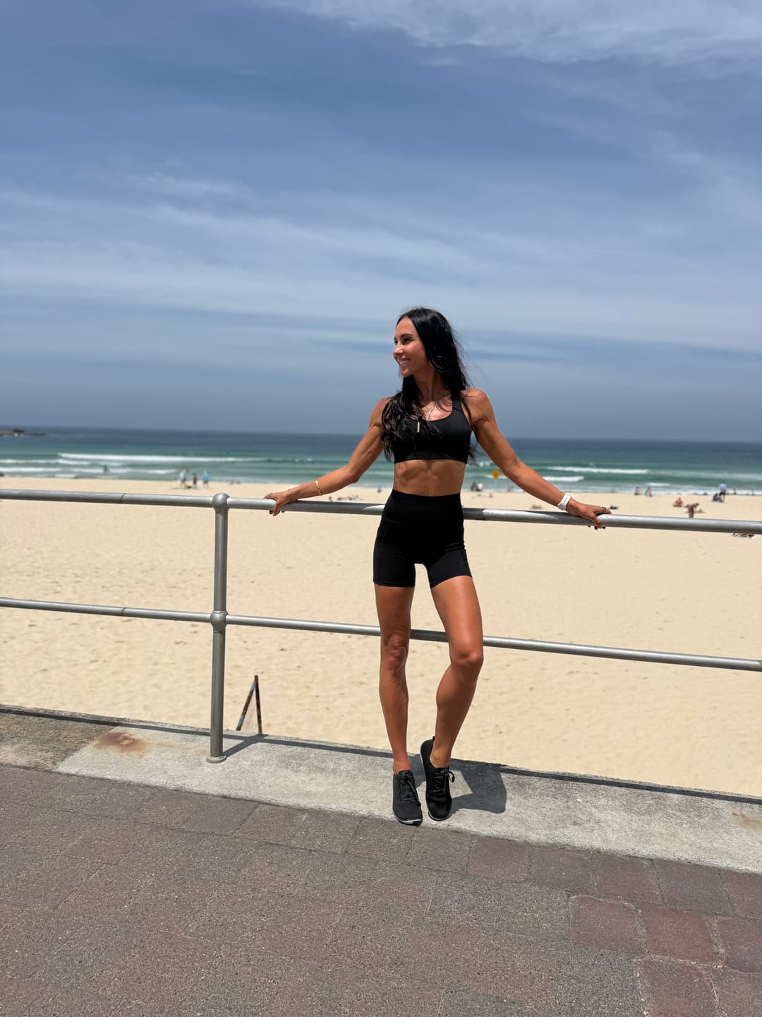 Customer photo review of Midnight Crop