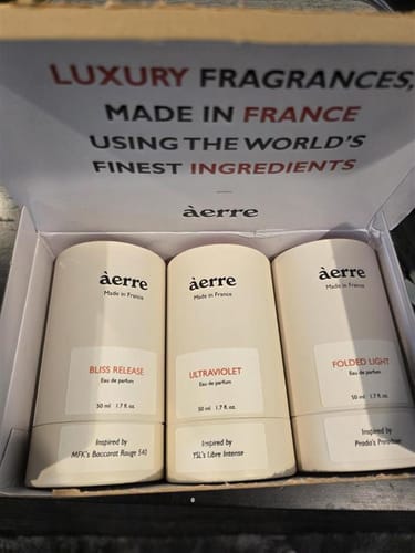 Customer photo review of Ultraviolet