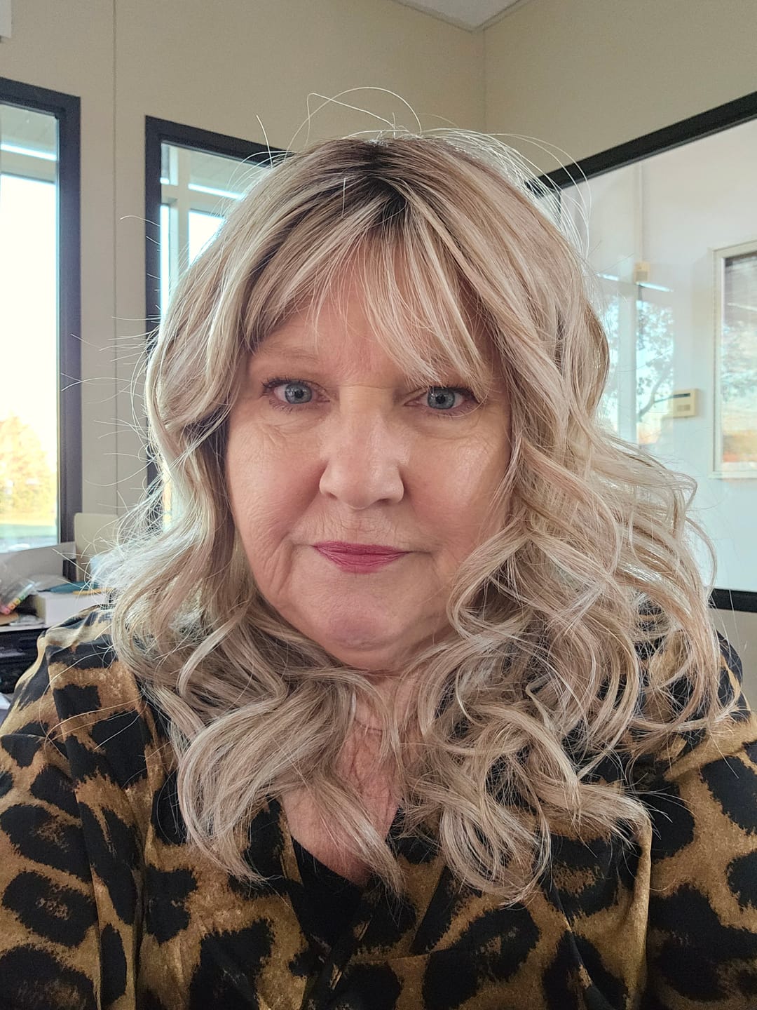 Customer photo review of BILLIONAIRE BOMBSHELL - Sandy Blonde