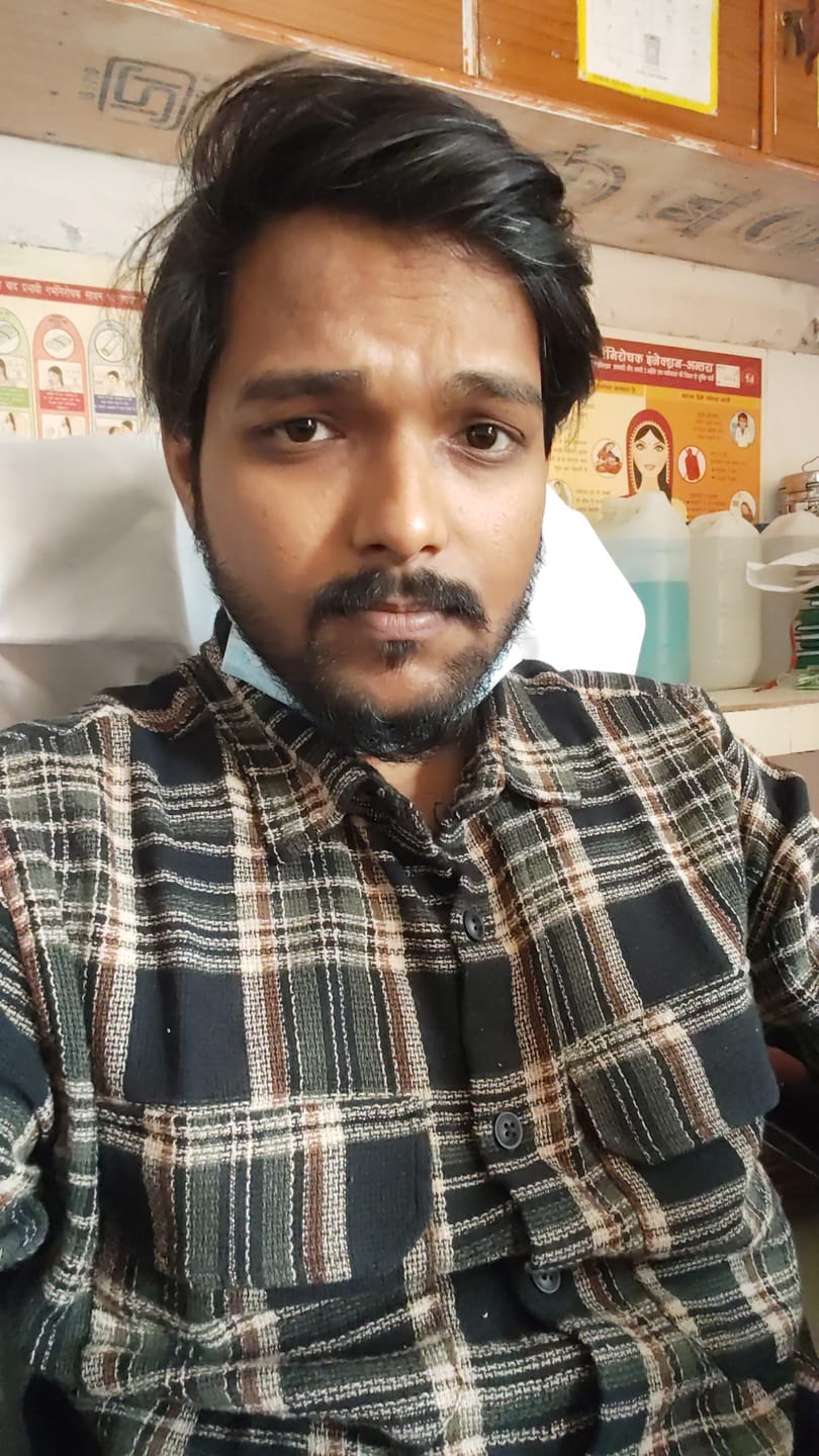 Customer photo review of Multicolor Checks Double Pockets Oversize Drop Shoulder Shirt