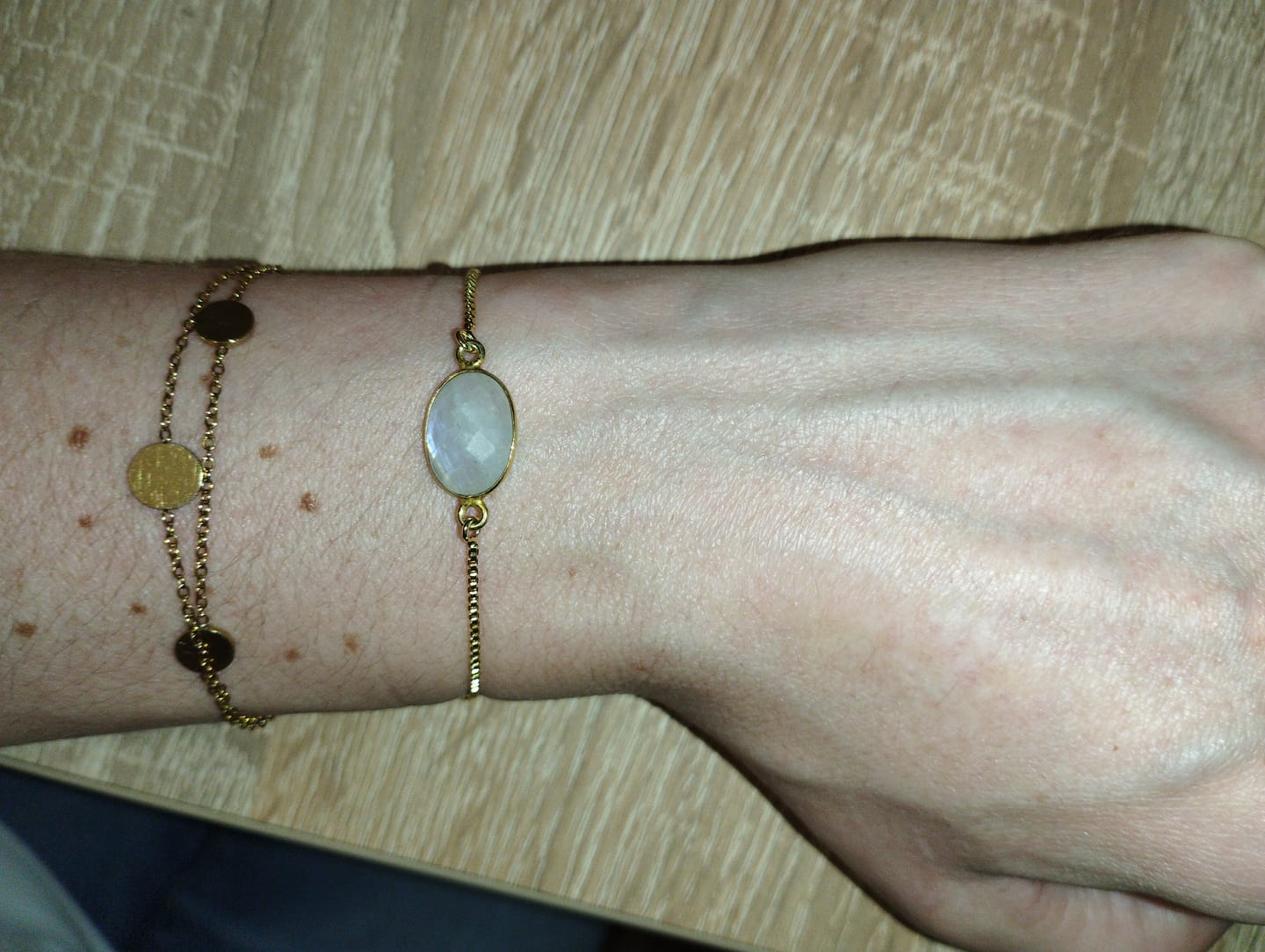 Customer photo review of Bracelet Fertilité Pierre de Lune - Votre allié pour la Conception