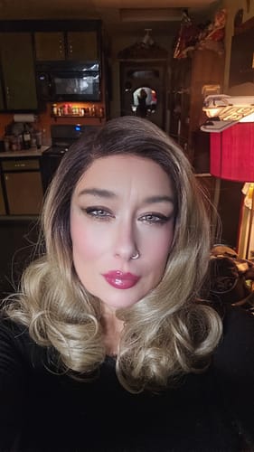 Customer photo review of Outre Melted Hairline Glueless HD Lace Front Wig - MH 122