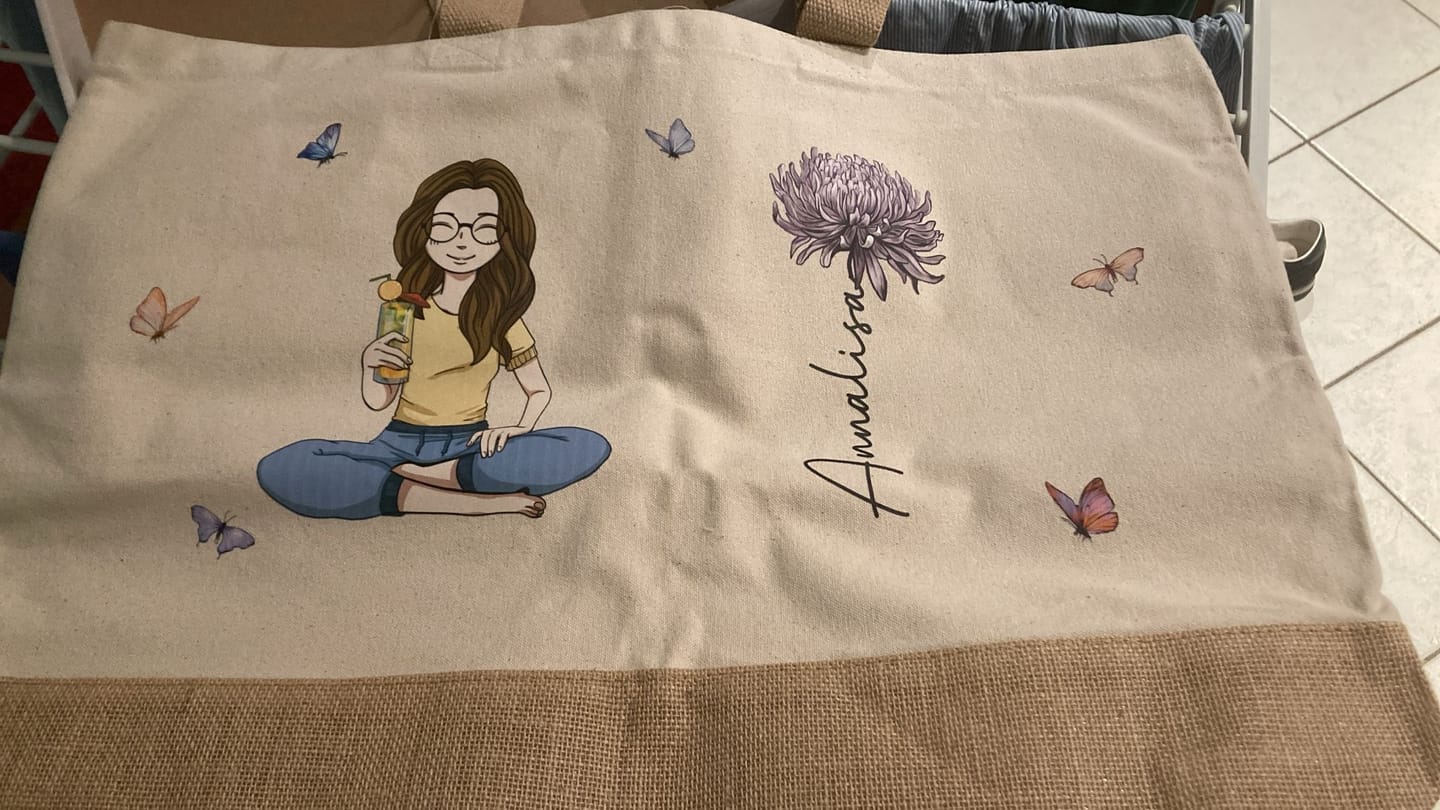 Customer photo review of Beachtime - Borsa da spiaggia personalizzata con fiore