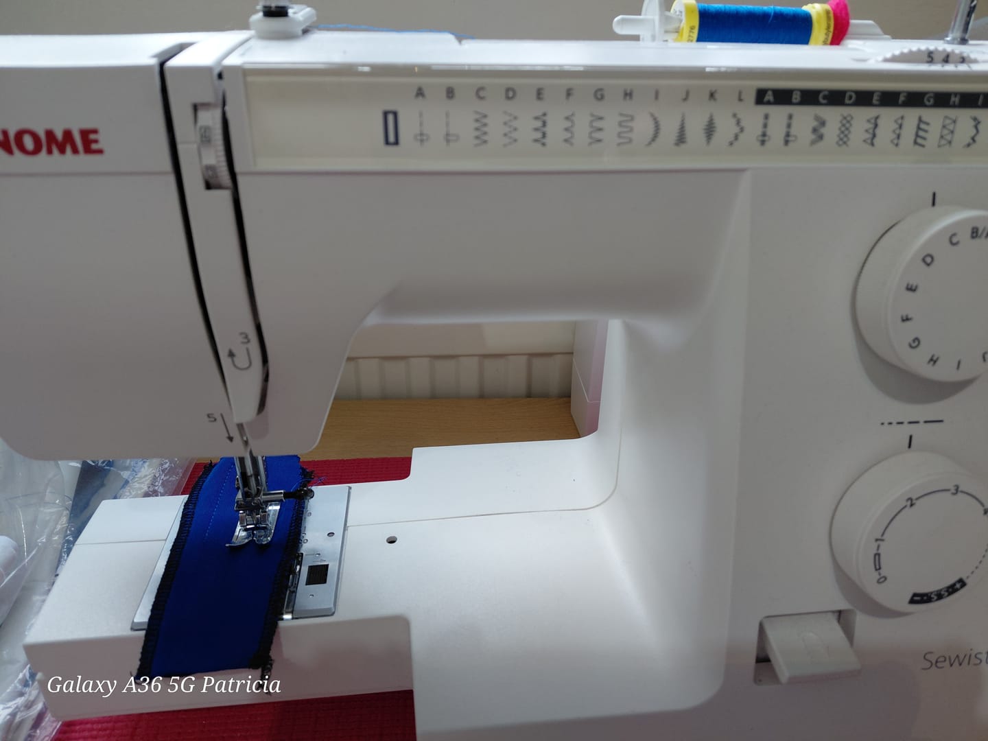 Customer photo review of Gutermann Maraflex Elastic Stretch Thread 150m