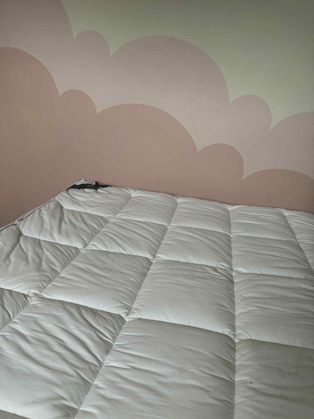 Customer photo review of Muscle Mat Luxury Mattress Topper