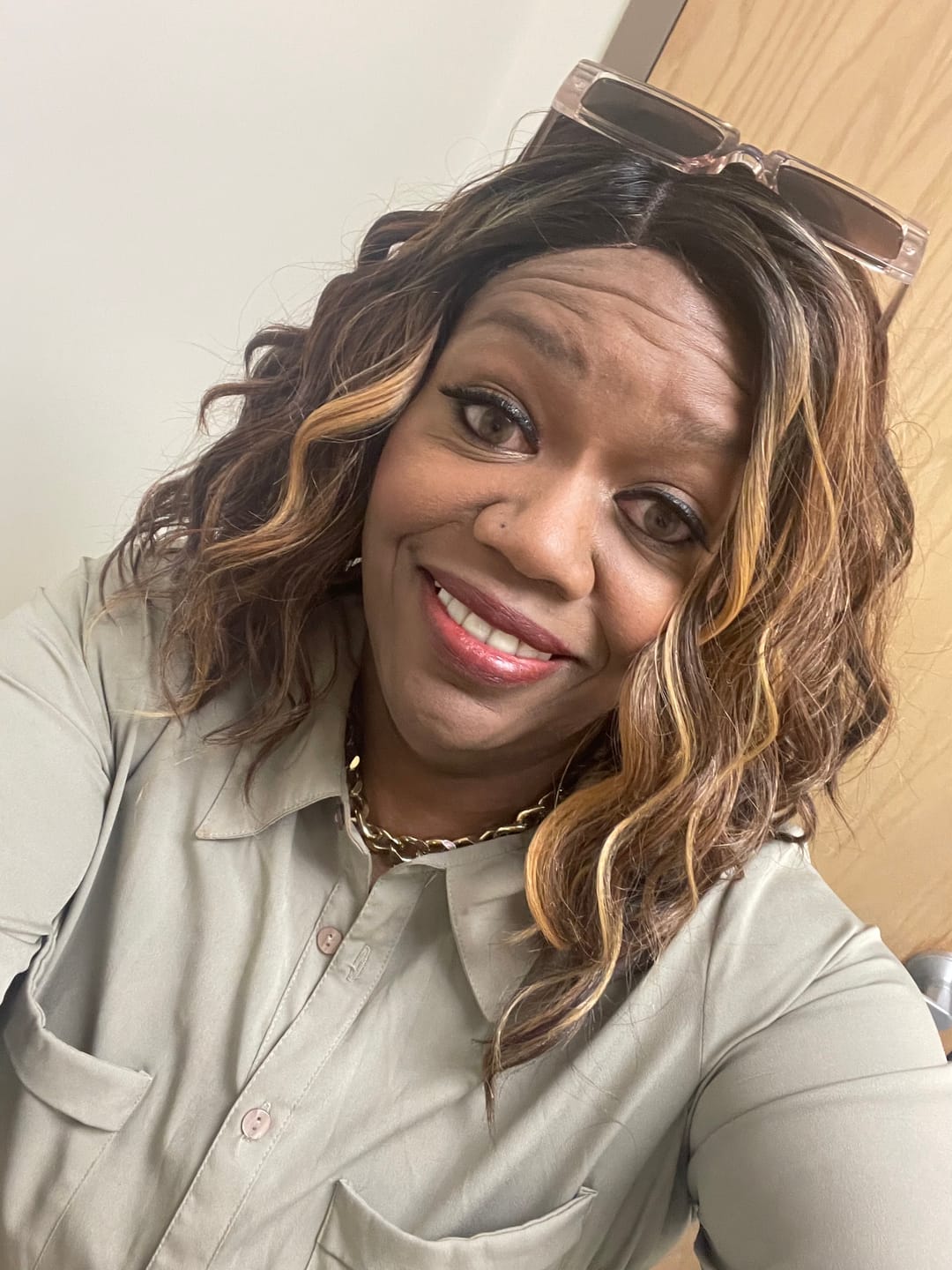Customer photo review of Outre SleekLay HD Lace Front Wig - NYLA
