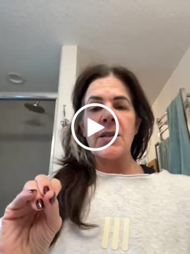 Customer video review of Besque™ Magic Body Oil - 100ml