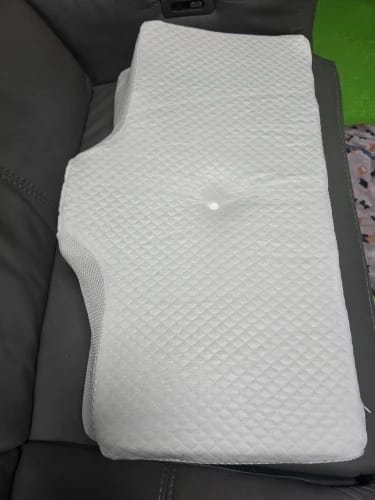 Customer photo review of Butterfly Comfort Neck Pillow Buy 1 Get 1 FREE