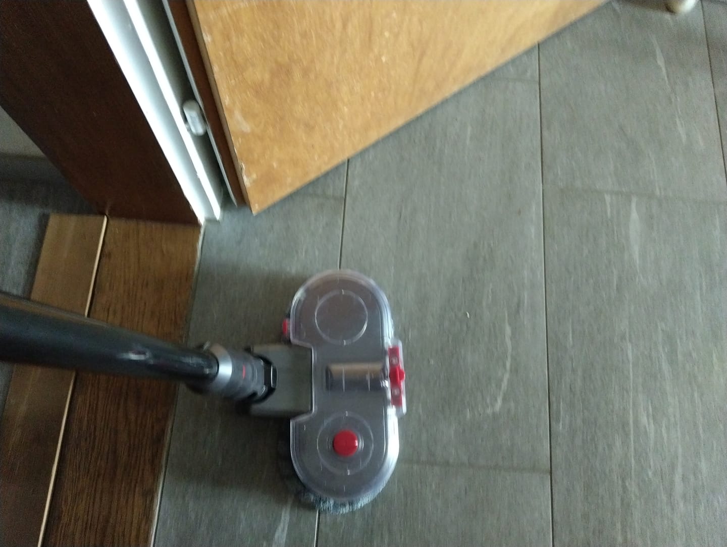 Customer photo review of Elektrischer Wischaufsatz passend für Dyson - Secret Sale