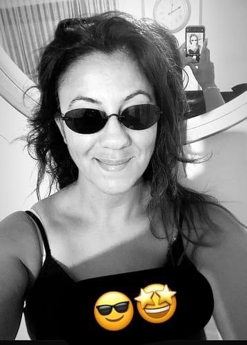 Customer photo review of Vehla Unisex Cleo Black/Smoke