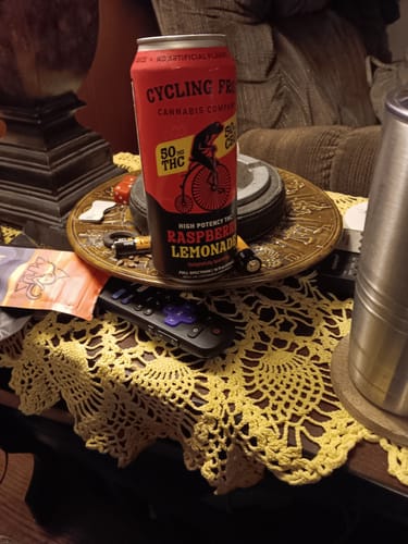 Customer photo review of Sparkling THC Raspberry Lemonade